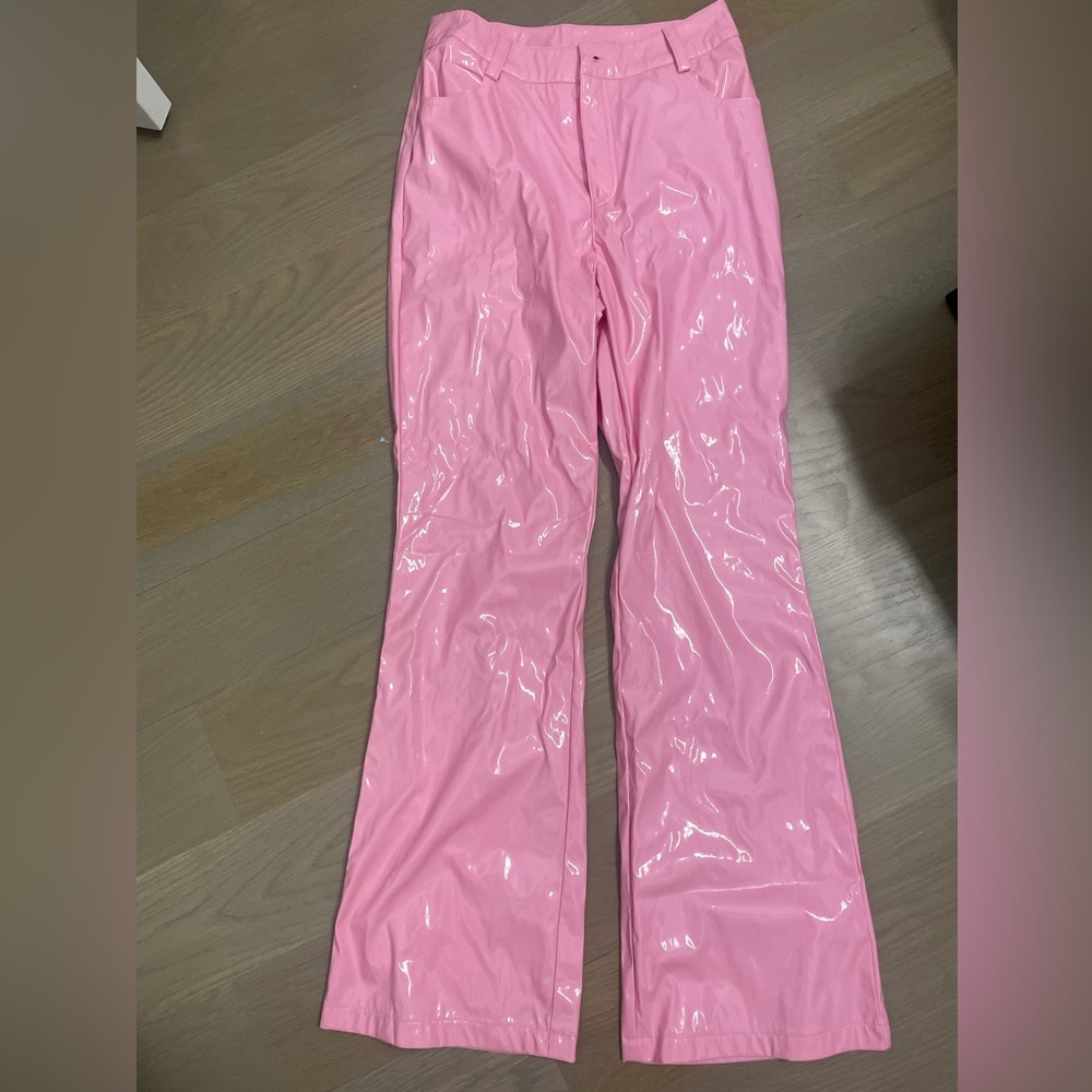 Princess Polly pink patent straight leg pants. Brand new w tags